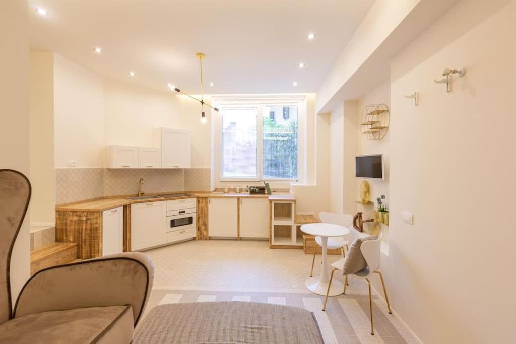 5Fo6 Navigli - Duomo - Boho - Minimal Apartment Milan Exterior photo